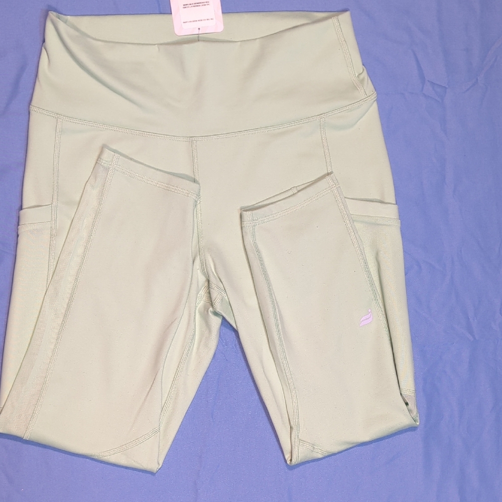 Fabletics Green Capris for Effortless Style
